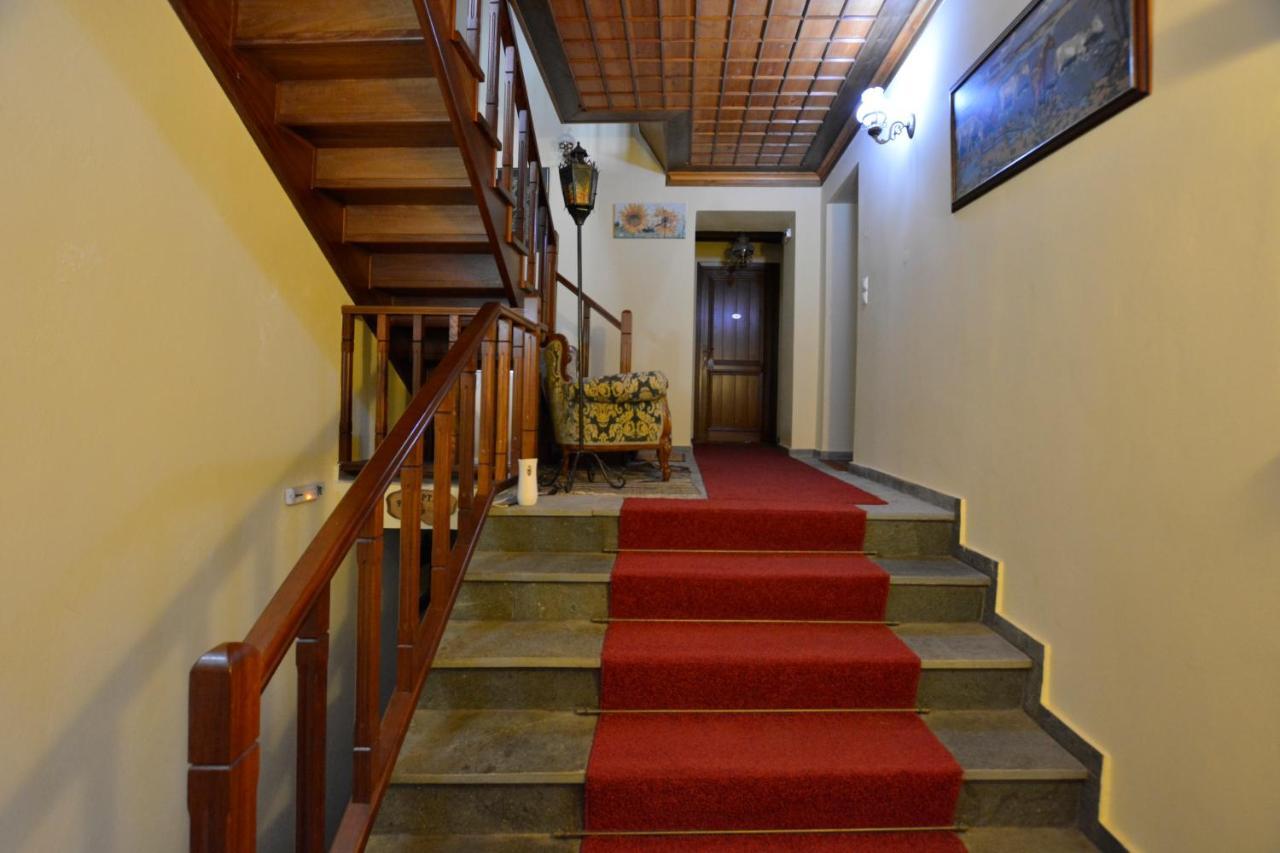 Nikolas Guesthouse Koukkoúlion Exterior foto